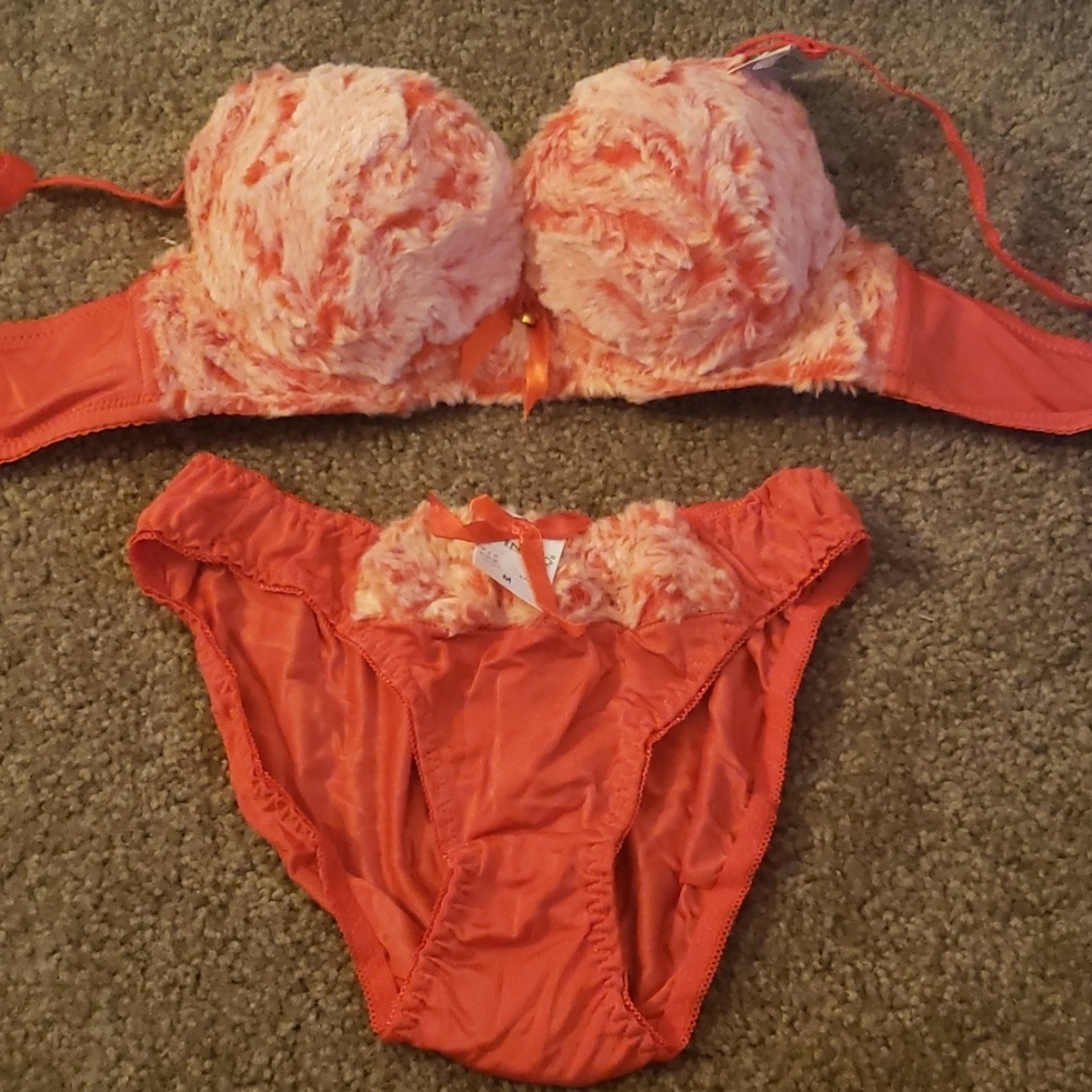 Bra and panty set